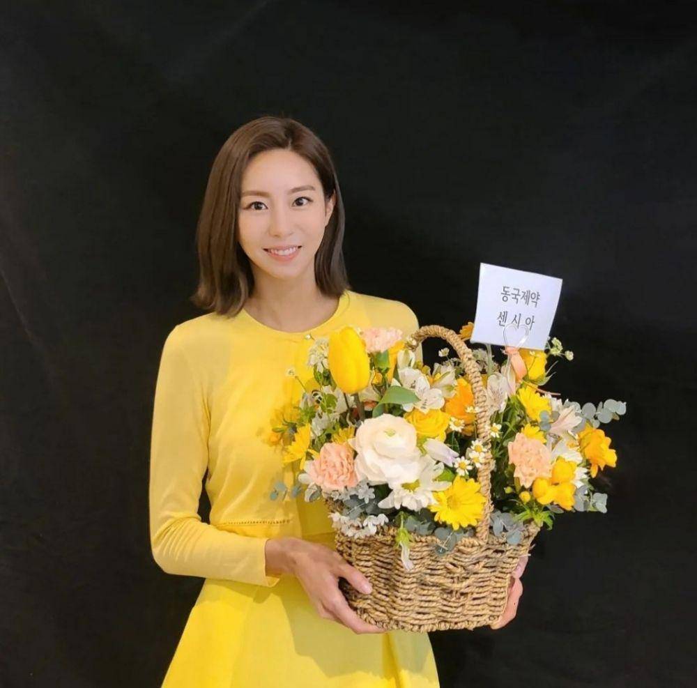 UEE (instagram.com/kim_uieing49)