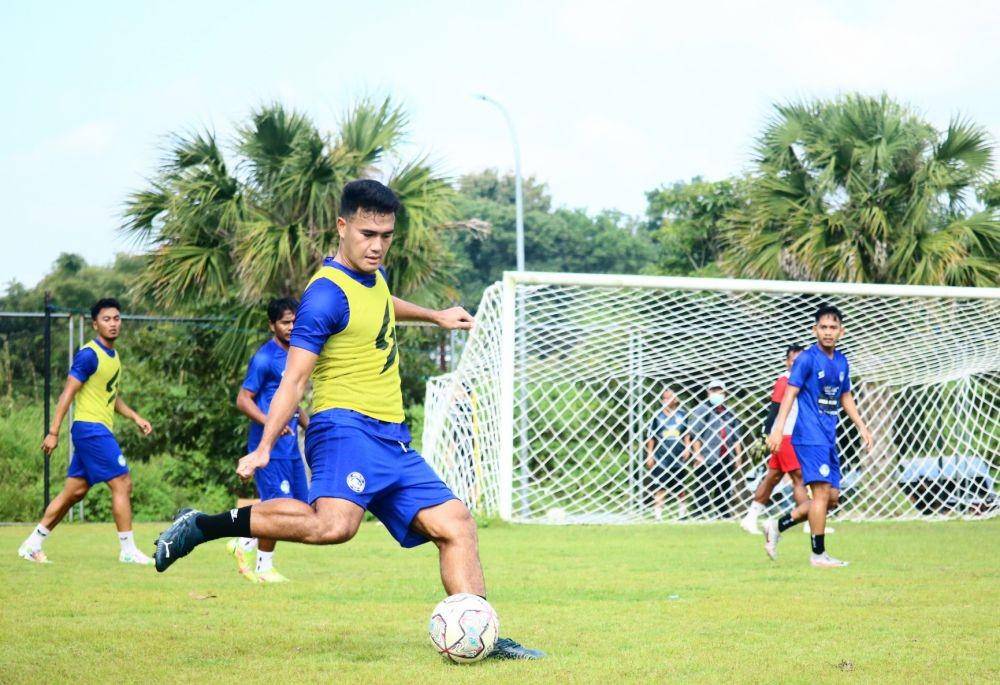 Muhammad Rafli saat berlatih untuk Arema FC. IDN Times/Alfi Ramadana