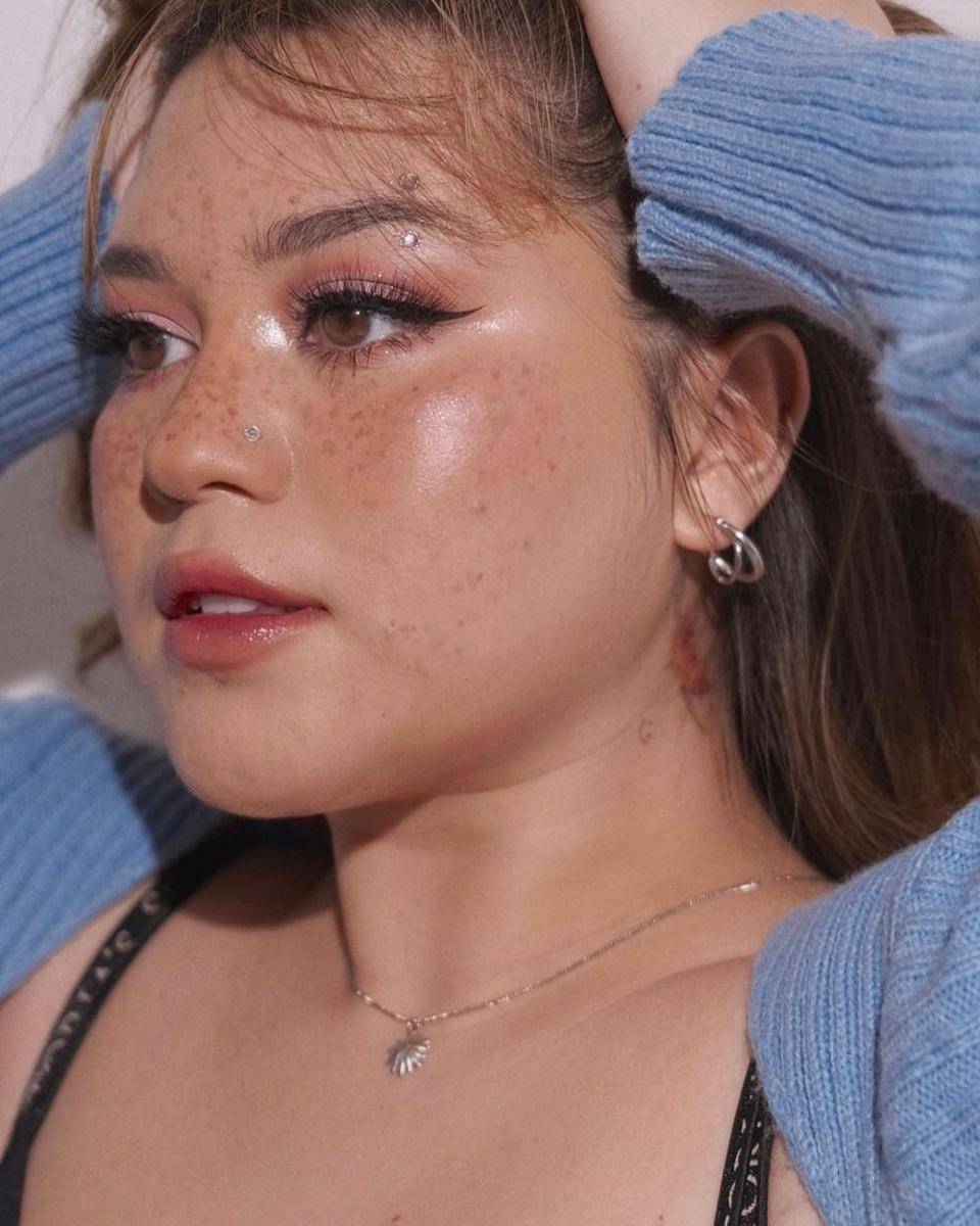 Inspirasi makeup ala Sarah Ayu (instagram.com/sarahayuh_)