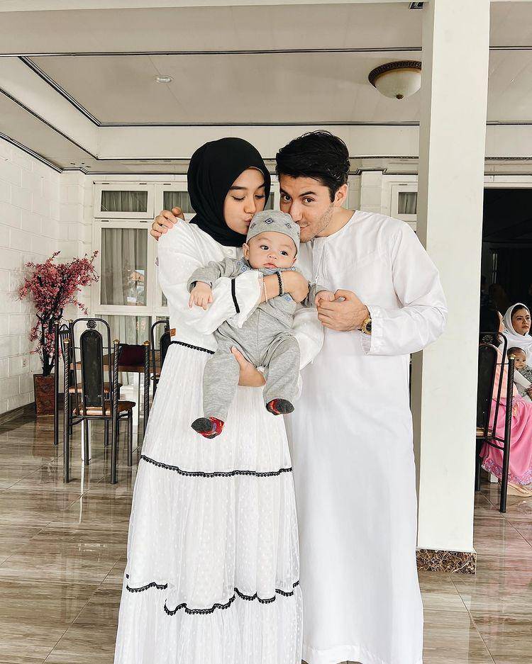 Esta Pramanita dan Bara Valentino (instagram.com/baravalentino_)