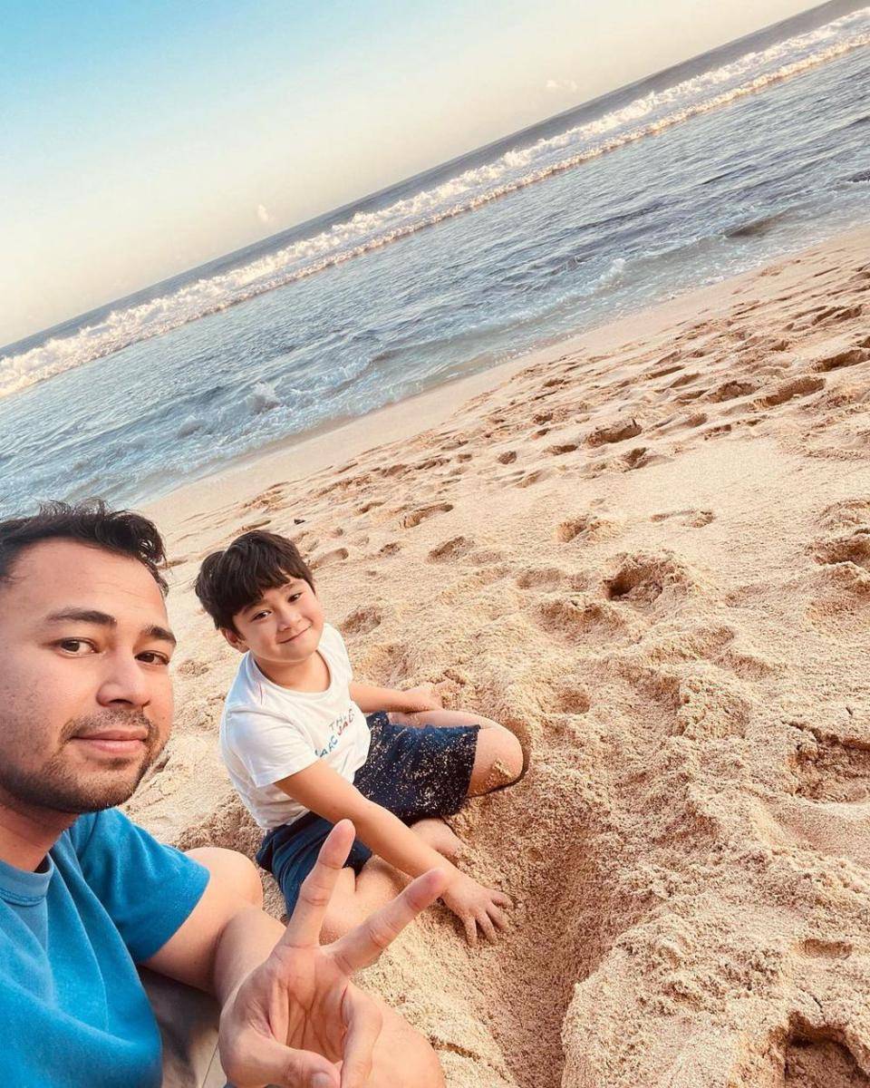 Raffi Ahmad dan buah hati (instagram.com/raffinagita1717)