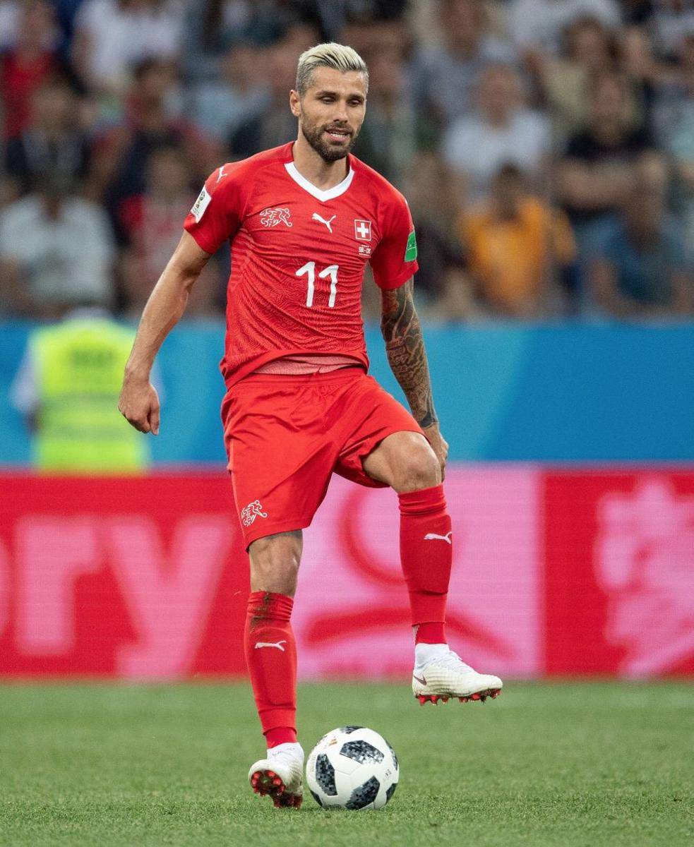 Valon Behrami saat membela Timnas Swiss di Piala Dunia 2018. (twitter.com/ValonBera)