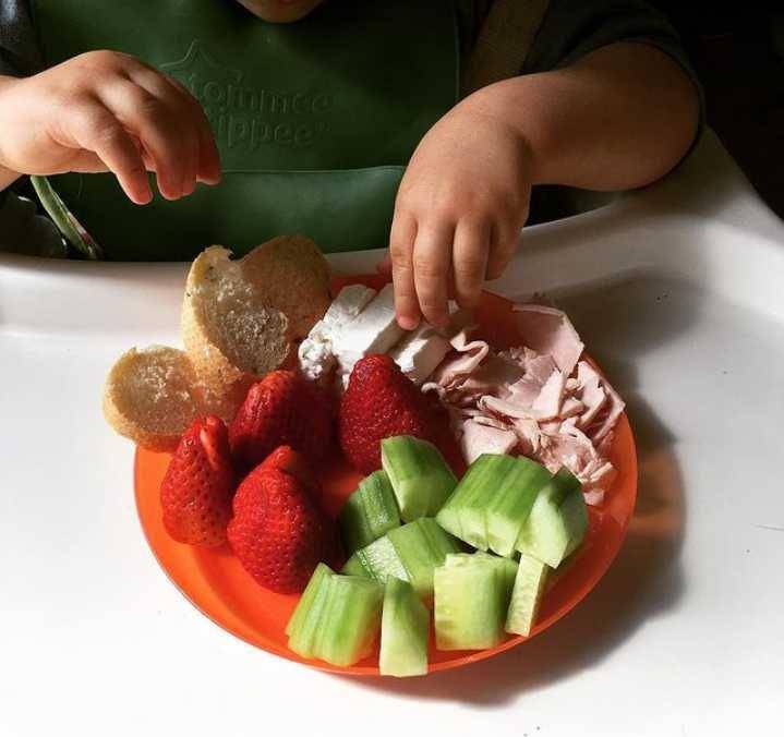 makan siang anak (instagram.com/thriftdees)
