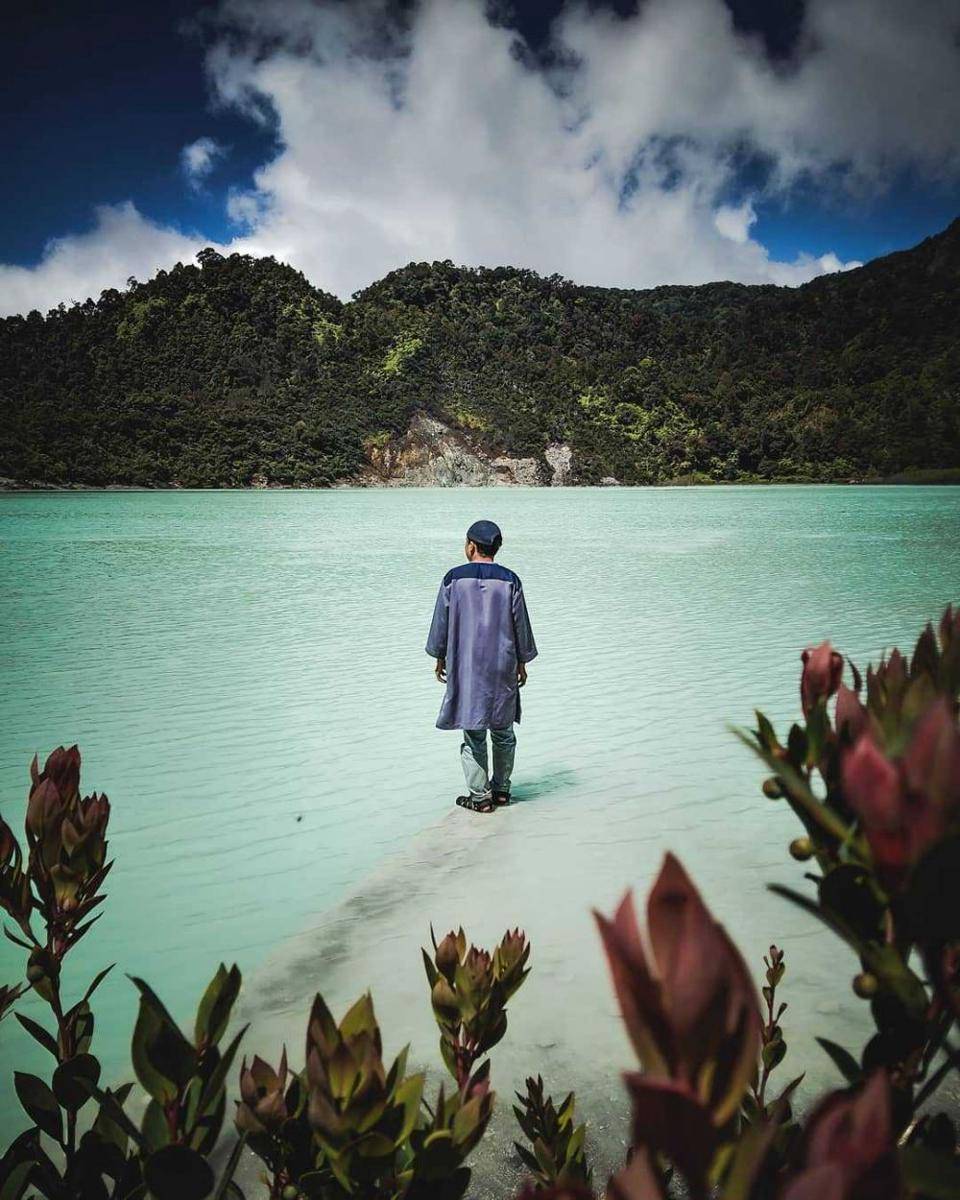 Kawah Talaga Bodas (instagram.com/naddzif)