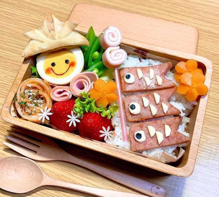 bekal makan siang anak (instagram.com/obento_every_day)