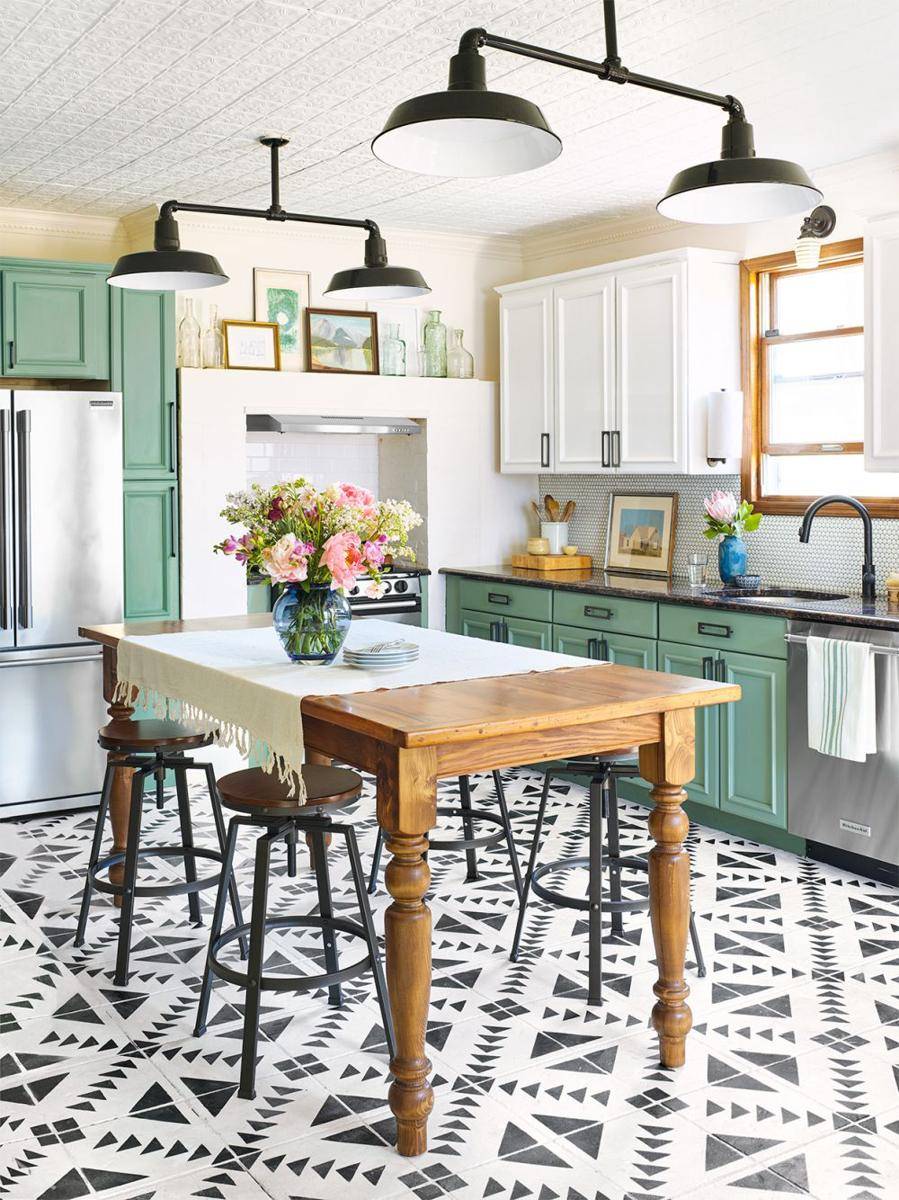 inspirasi dapur colorful (www.bhg.com)