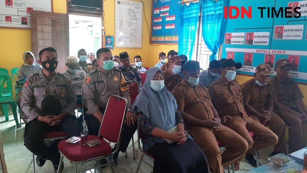 Proses pemilihan kepala desa di Kabupatrn Langkat (IDN Times/ Bambang Suhandoko)