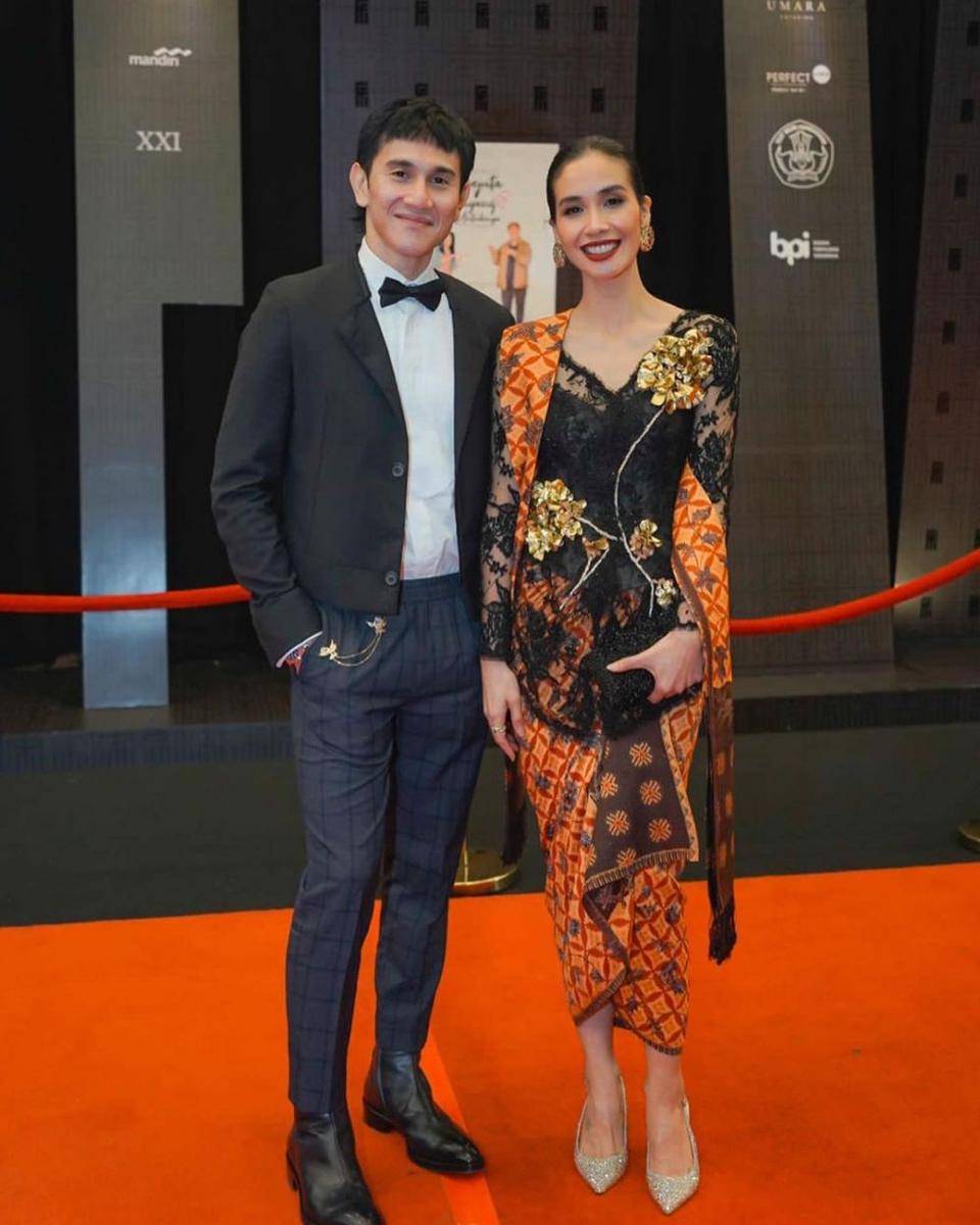 Kebaya Marsha Timothy (instagram.com/marshatimothy)