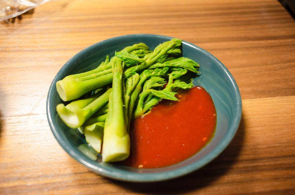ilustrasi asparagus gochujang (pexels.com/makafood)