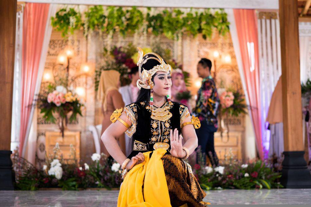 10 Kosakata Bahasa Jawa yang Mengungkapkan Ketiadaan Sesuatu