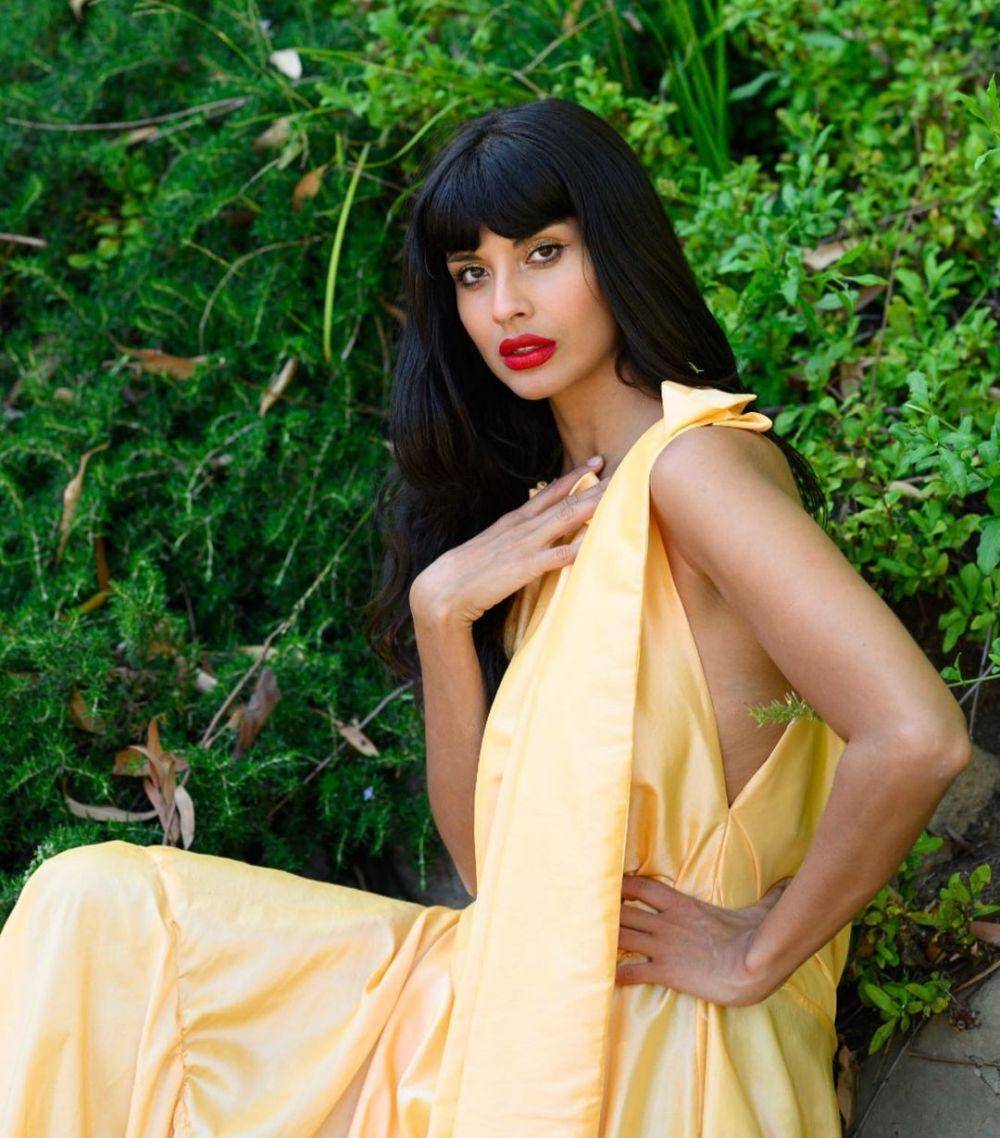 Jameela Jamil (instagram.com/jameelajamil)