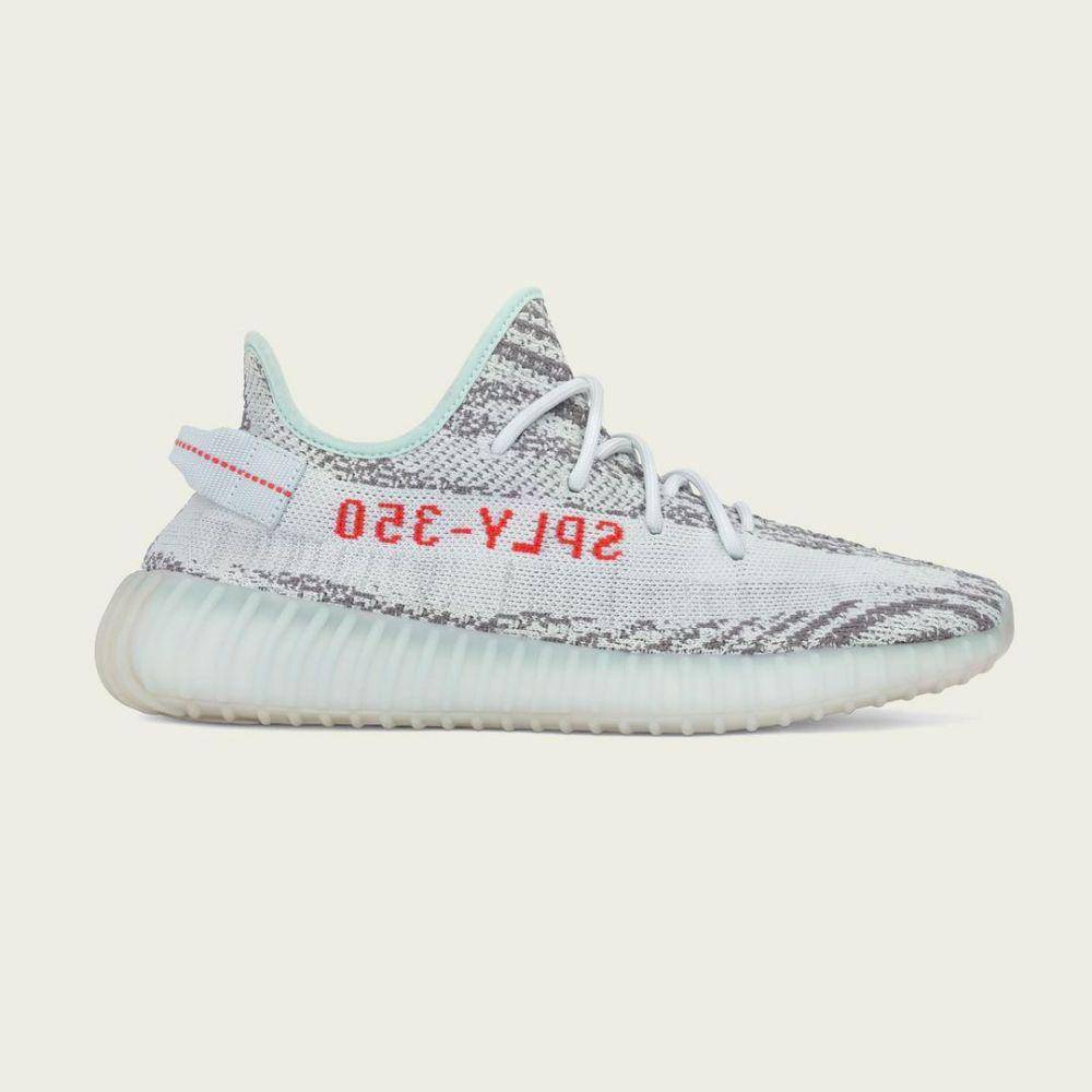 Adidas (https://www.instagram.com/adidasindonesia/)