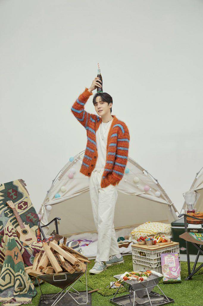 Referensi style OOTD ala Yunho ATEEZ (twitter.com/allabout_atz)