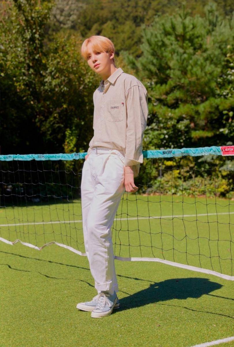 Referensi style OOTD ala Yunho ATEEZ (twitter.com/updateez)