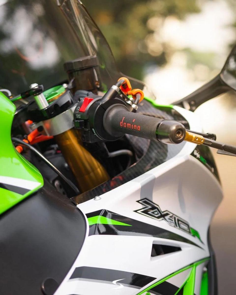 5 Rekomendasi Hand Grip Motor Nyaman dan Menawan
