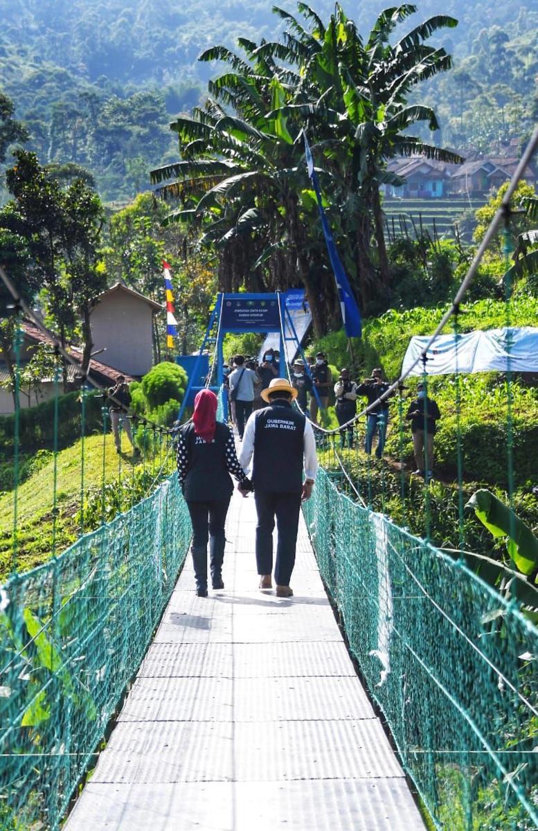 Buat Jembatan Simpay Asih, Pemprov Jabar Ingin Bantu Ekonomi Warga
