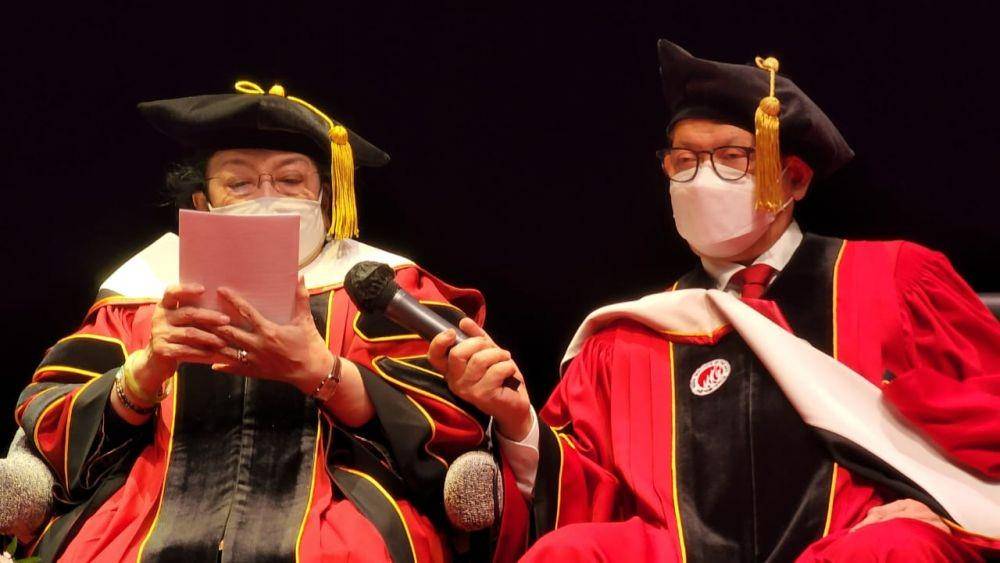 Presiden kelima Megawati Soekarnoputri ketika berpidato usai dianugerahi gelar profesor kehormatan dari Seoul Institute of The Arts pada 11 Mei 2022 (Dokumentasi PDIP)