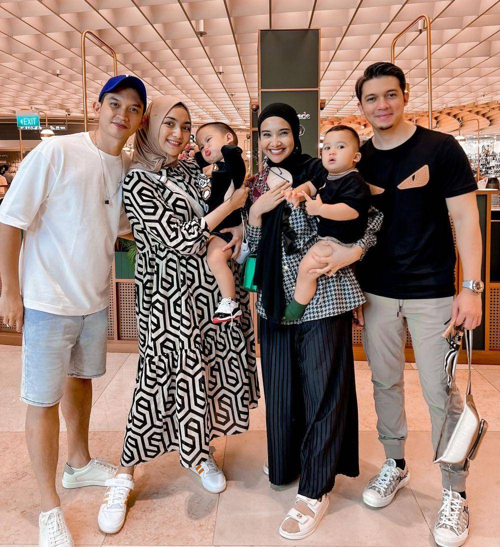 ekspresi cute Ukkasya saat liburan ke Singapura (instagram.com/irwansyah_15)