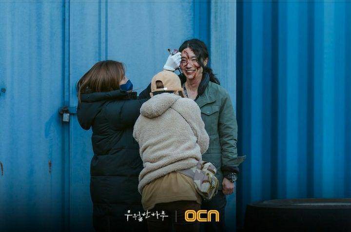 potret di balik layar A Superior Day (instagram.com/ocn_official_)