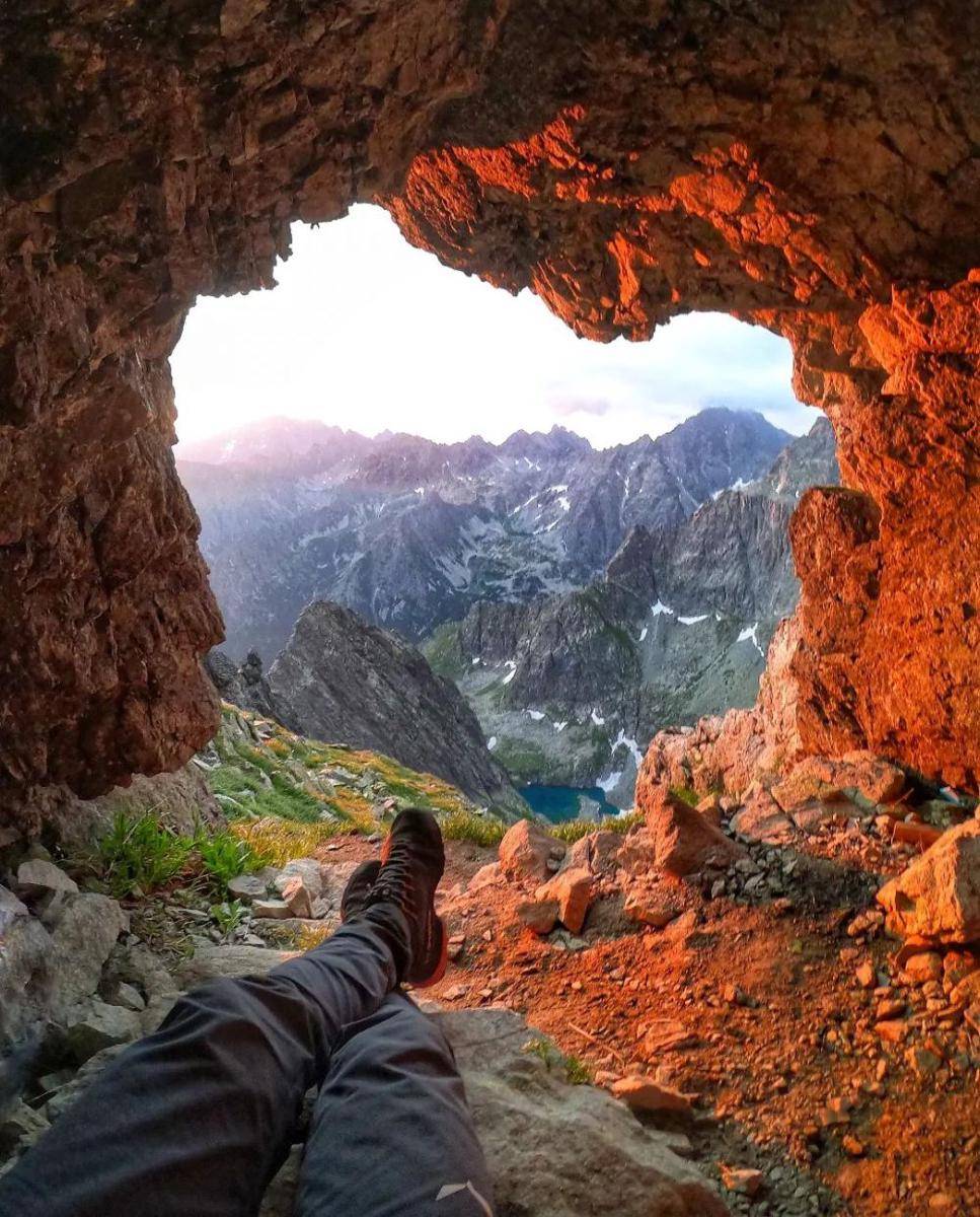 pemandangan Karpatia dari Gunung Tatras (instagram.com/tatroholik)