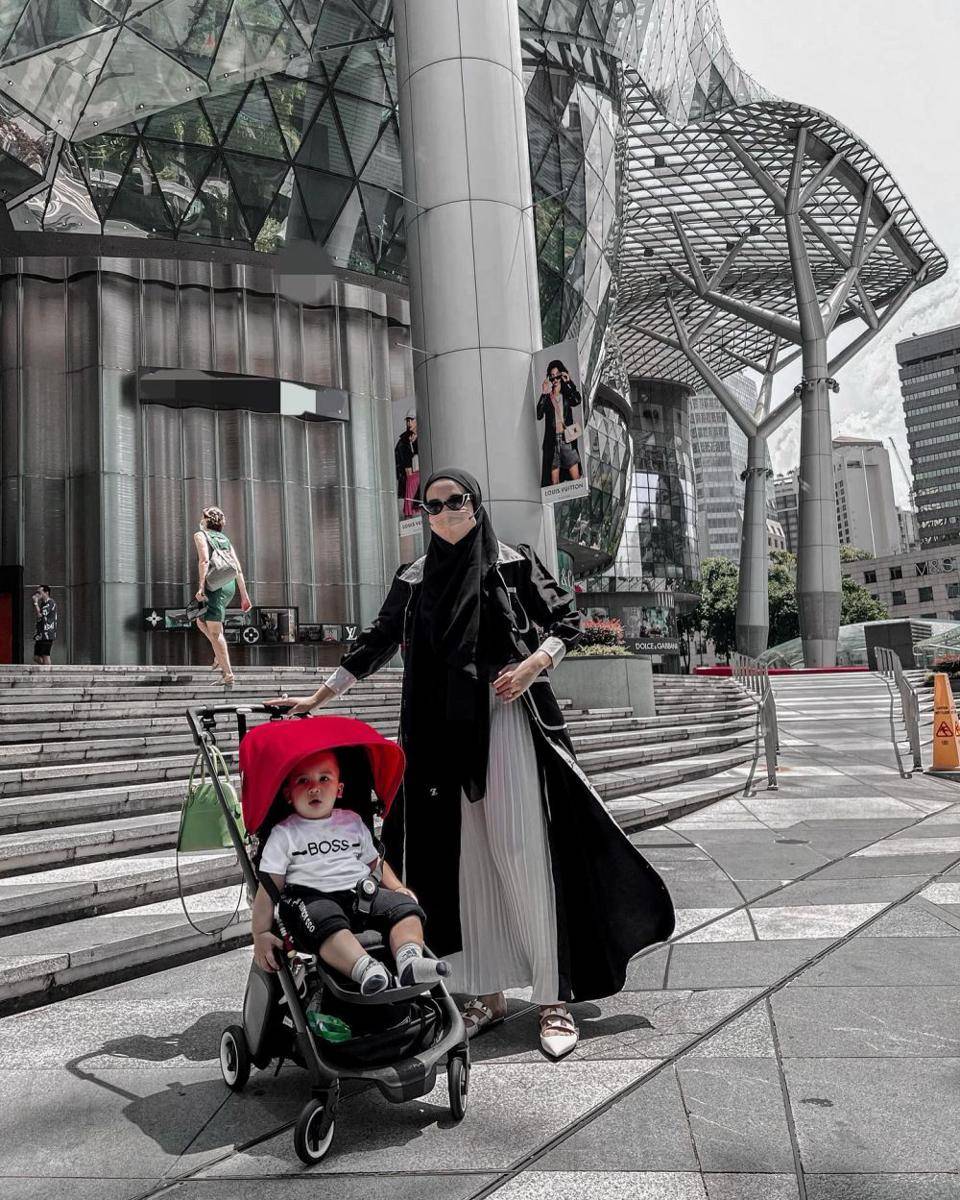 ekspresi cute Ukkasya saat liburan ke Singapura (instagram.com/zaskiasungkar15)
