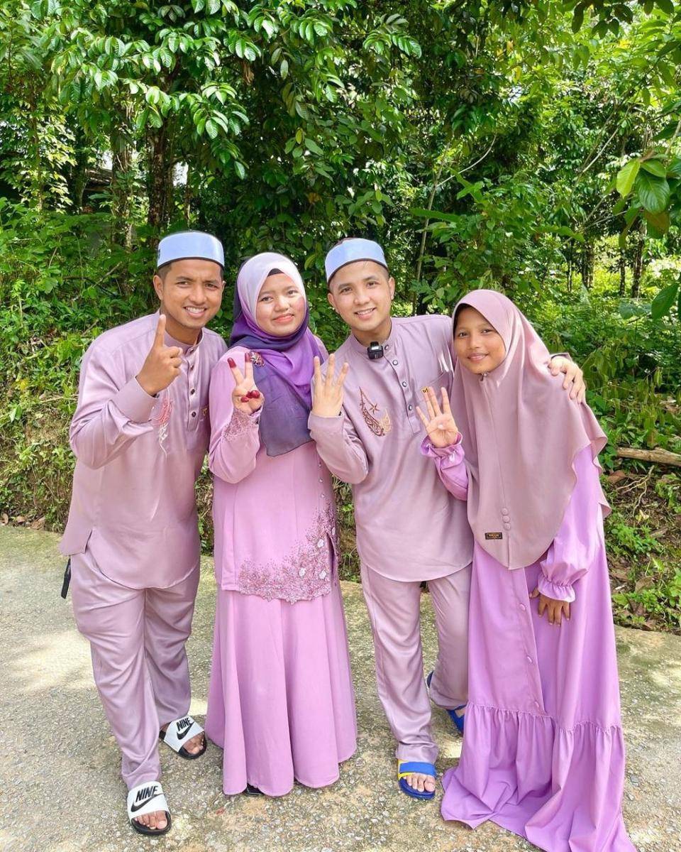 Jirayut dan keluarga di Thailand. (instagram.com/jirayutdaa4official)