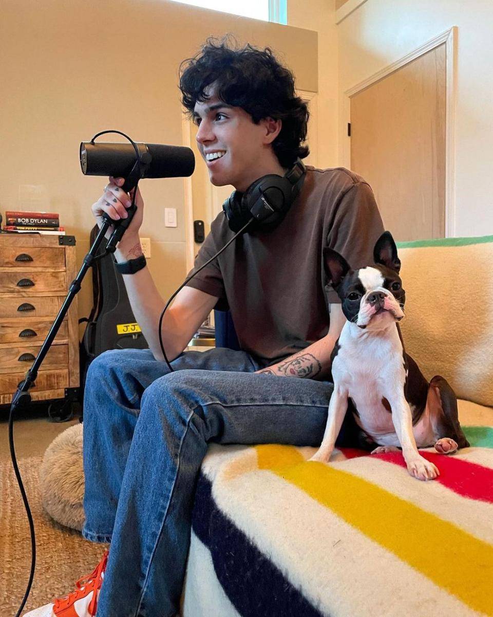Stephen Sanchez (instagram.com/stephensanchezofficial)