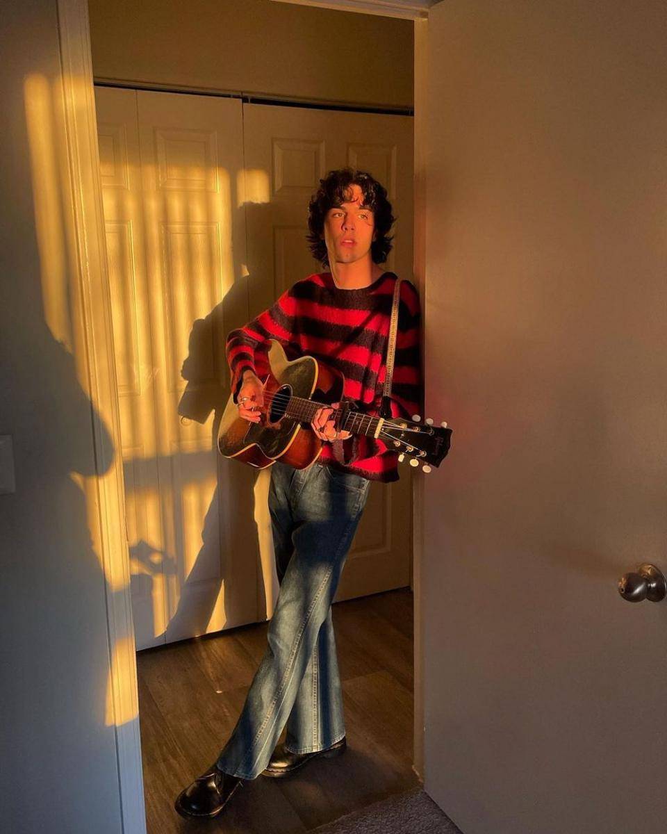 Stephen Sanchez (instagram.com/stephensanchezofficial)