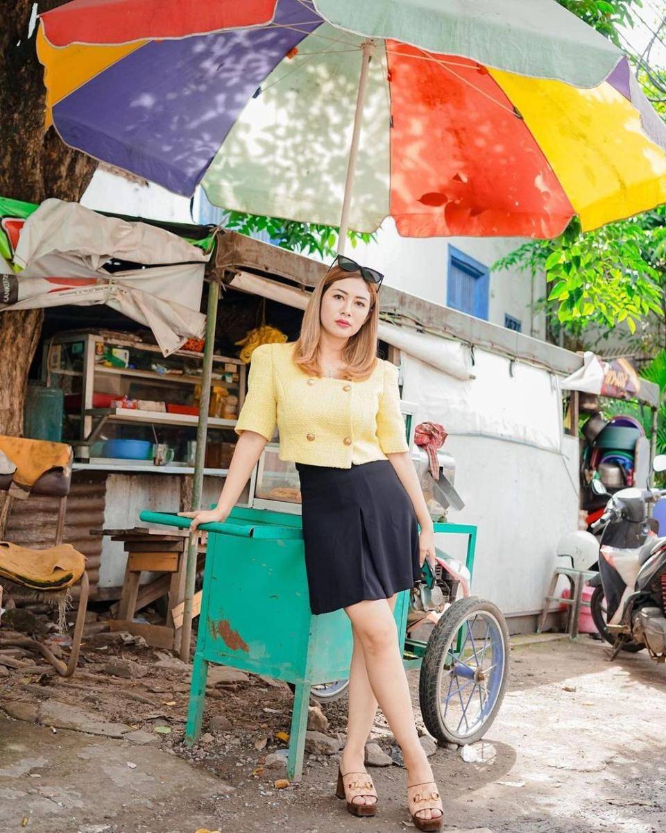 OOTD ala Delta Hesti (instagram.com/deltahesti)