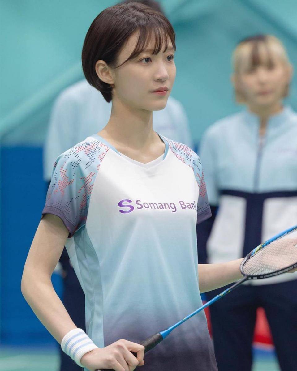 Seo Ji Hye (instagram.com/enter_just)