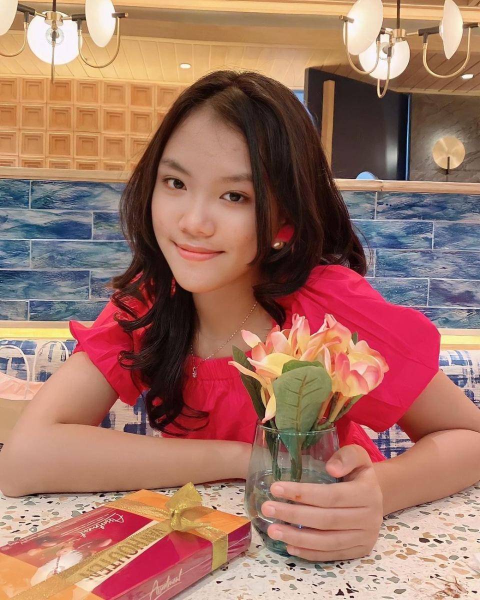 potret Kirana Velovoice (instagram.com/kiranavelovoicee)