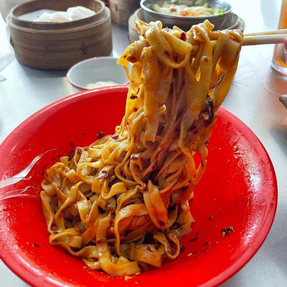 Saran penyajian mi chili oil (instagram.com/rekomenby)