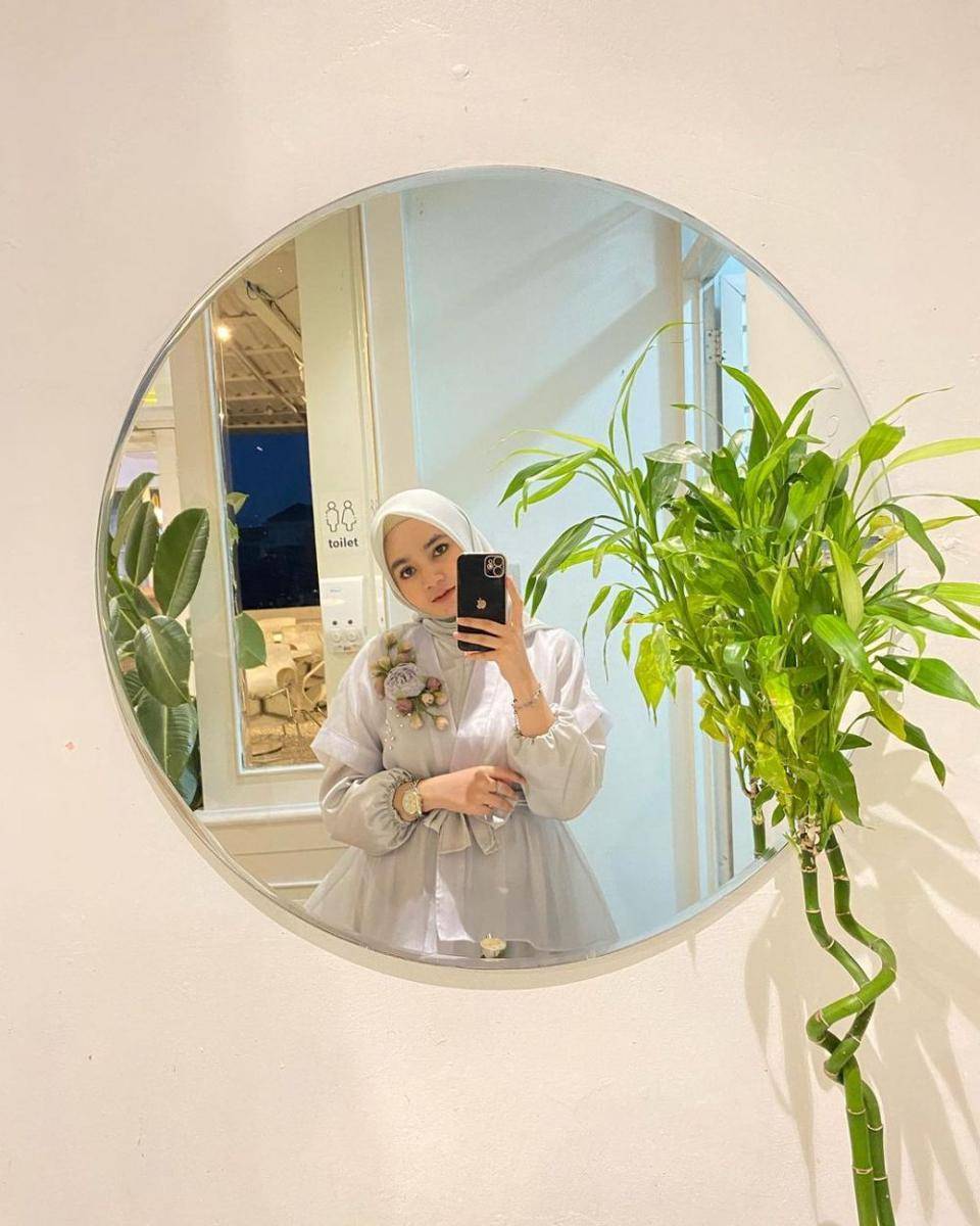 potret baby bump Uffridatun Nitami (instagram.com/uffridatunnitami_real)