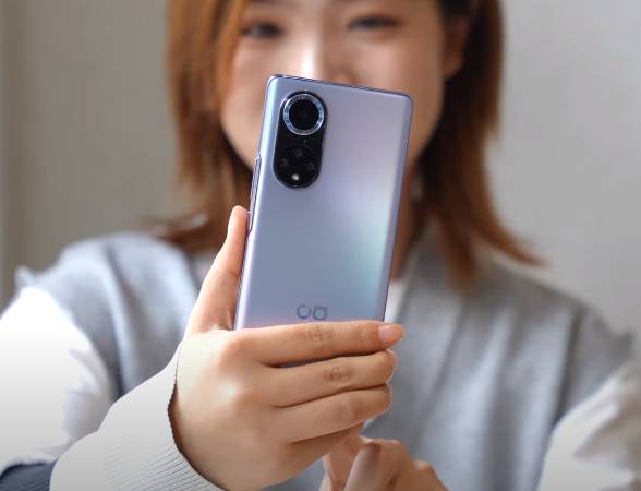 Huawei nova 9 Pro (youtube.com/SamiLuoTech)