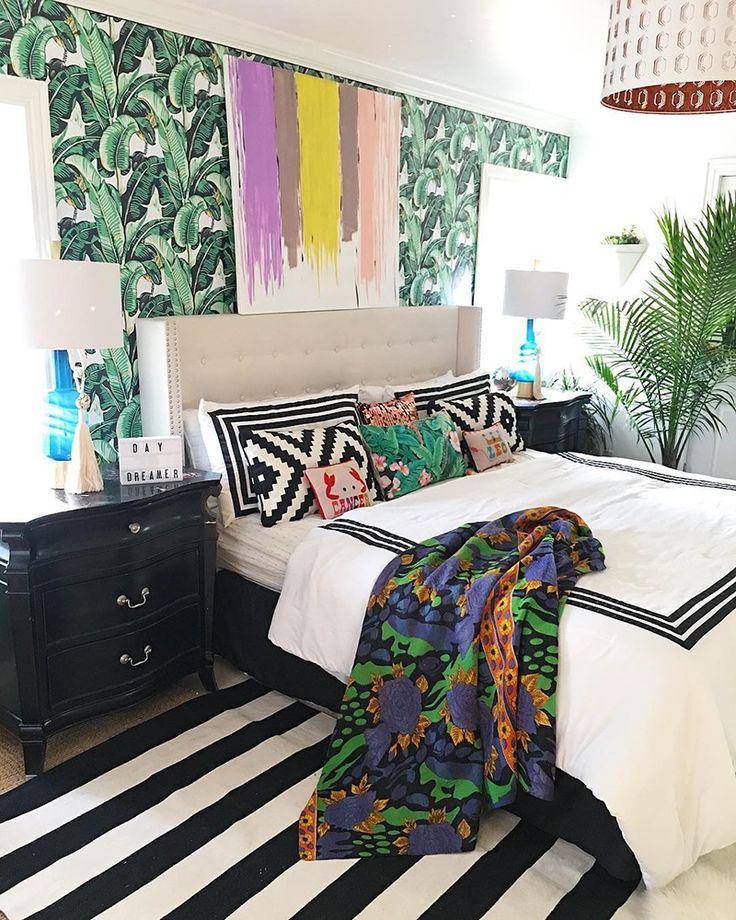 ilustrasi kamar tidur bohemian estetik (pinterest.com/Home Design Lover)