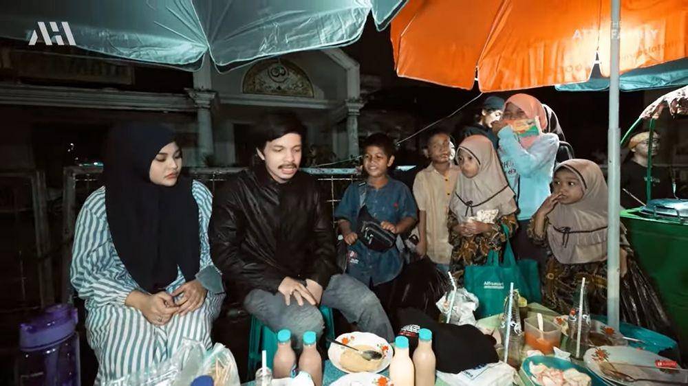 Atta-Aurel kenang momen kencan pertama (youtube.com/attahalilintar)
