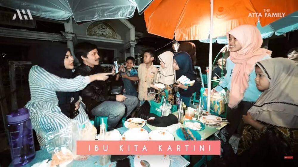 Atta-Aurel kenang momen kencan pertama (youtube.com/attahalilintar)