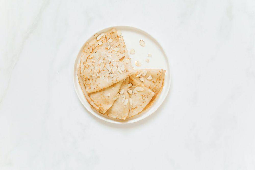 ilustrasi rice paper telur dadar (pexels.com/Polina Tankilevitch)