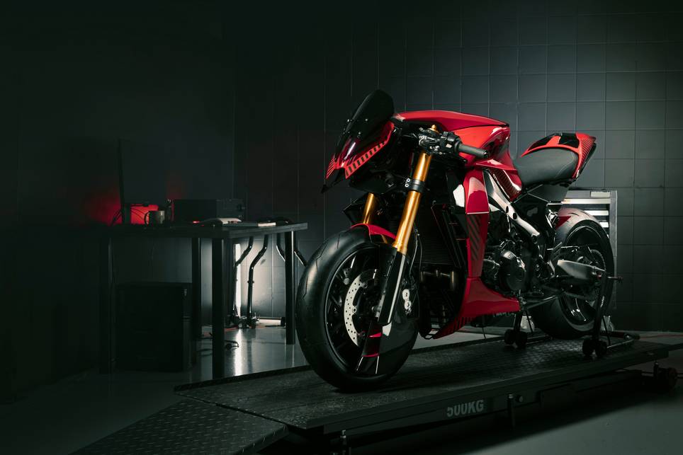 Desain Yamaha MT-09 Diablo bikinan Puig (Bikesrepublic)