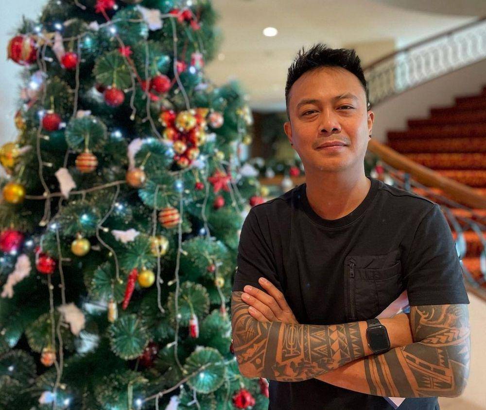Gio Idol (instagram.com/giolelaki)