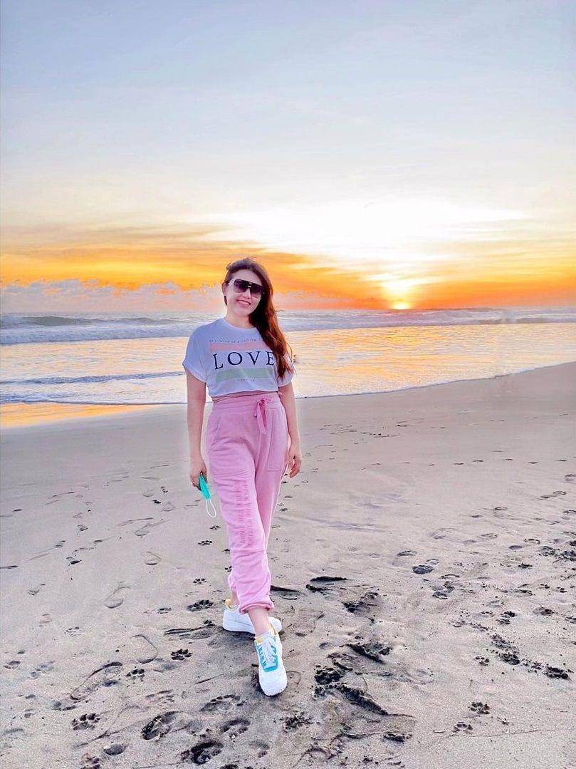 OOTD casual ala Via Vallen (instagram.com/viavallen)