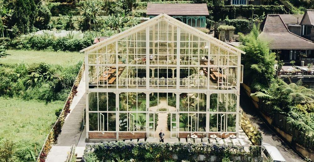 9 Potret Rumah Gemuk Bali, Sensasi Piknik Mewah di Rumah Kaca