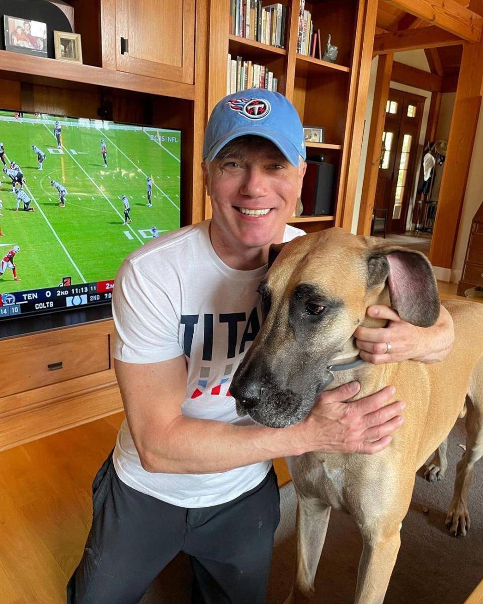 Anson Mount (instagram.com/ansonmount)