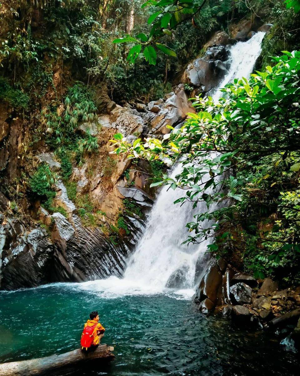 Curug Cidurian (instagram.com/fallahsaepullah)