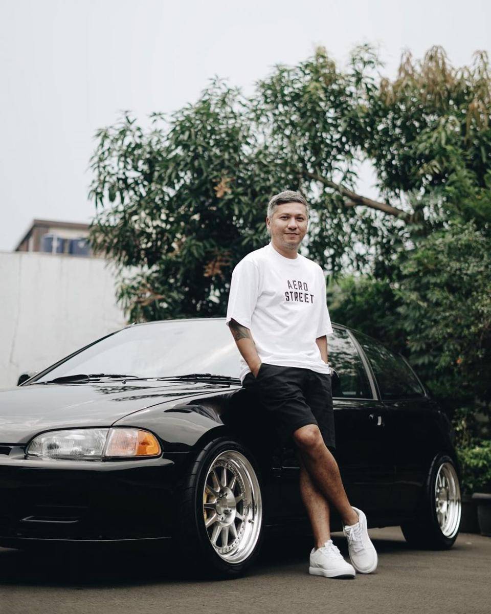 Gading Marten (instagram.com/gadiiing)