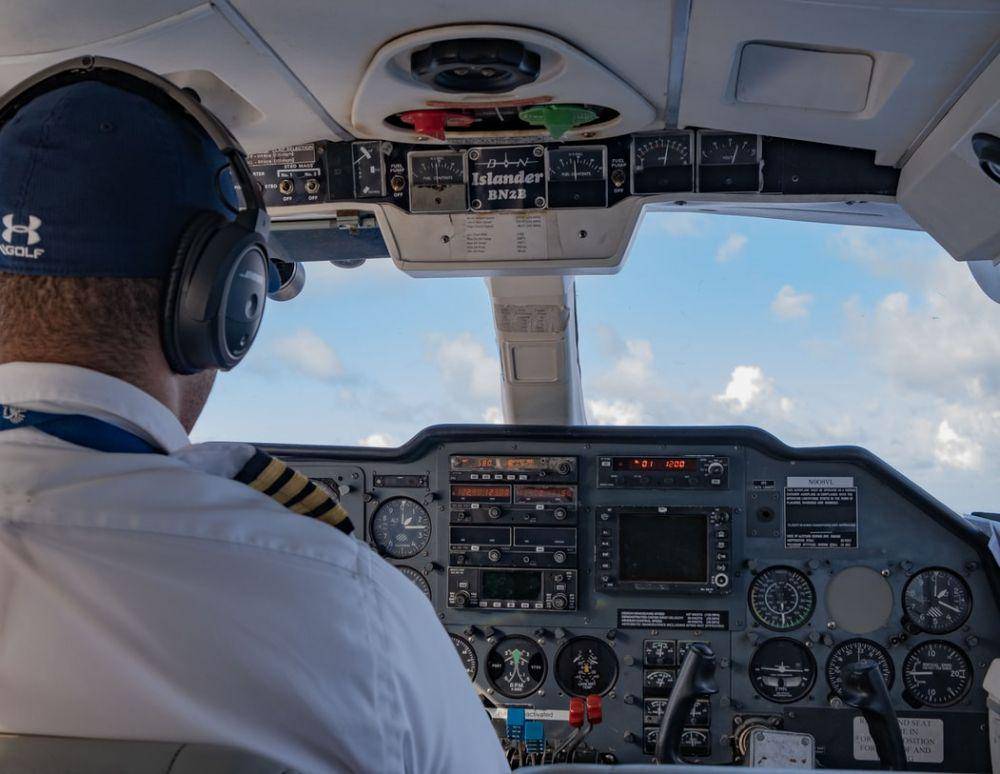Ilustrasi pilot. (Unsplash.com/Wenhao Ryan)