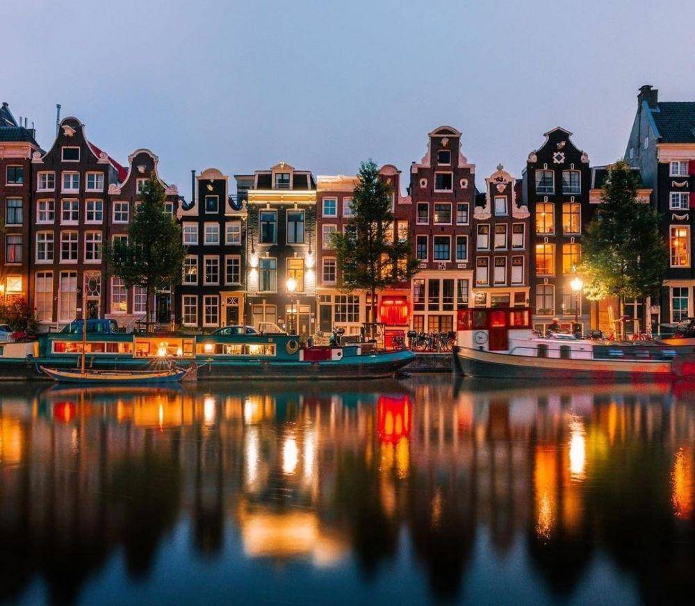 Amsterdam, Belanda (instagram.com/netherlandstravelers)