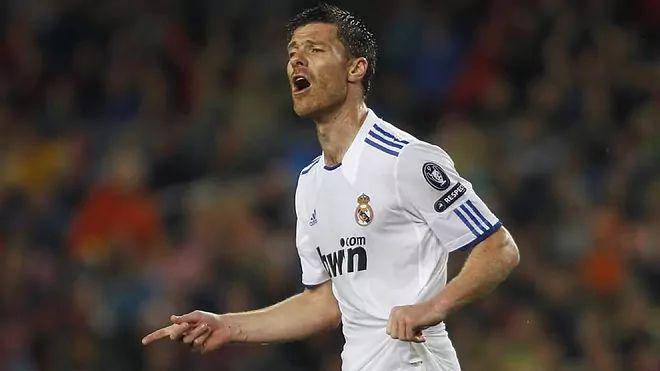 potret Xabi Alonso berseragam Real Madrid (marca.com)