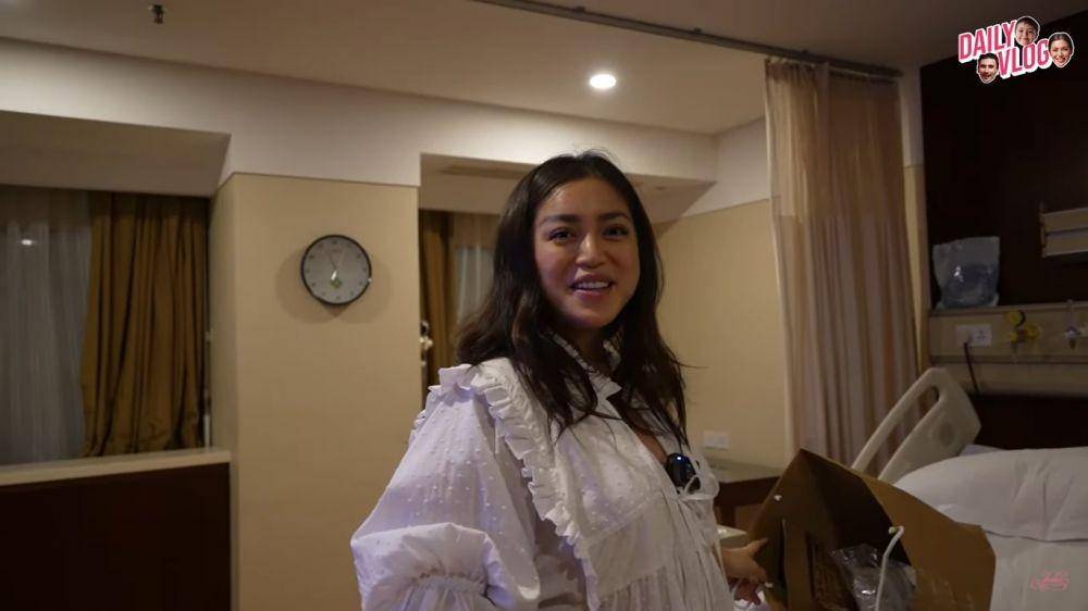 penyambutan Jessica Iskandar setelah melahirkan (youtube.com/jessicaiskandar)