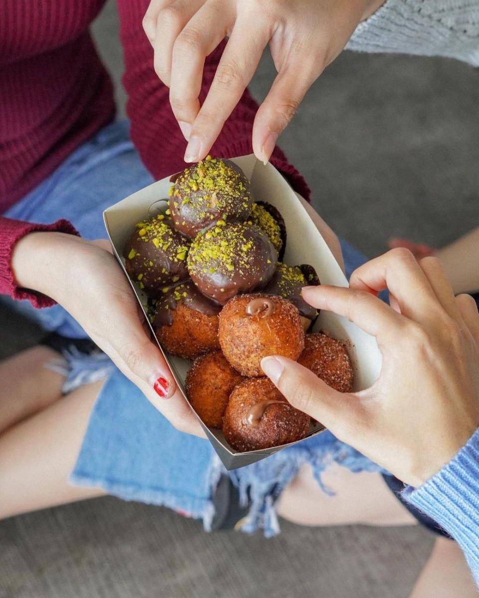 lukumades donat (Instagram.com/lukumades_indonesia)